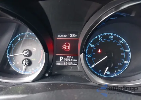 2015 Toyota Corolla S Plus from USA, damaged, VIN 2T1BURHE6FC245370